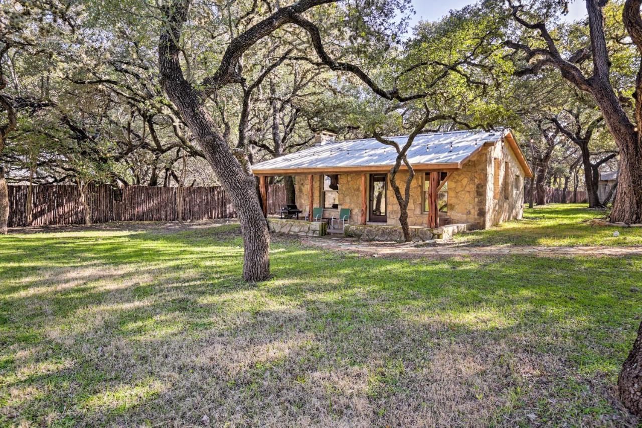 Blanco Riverfront Historic Home, 3 Mi To Downtown! Exterior foto