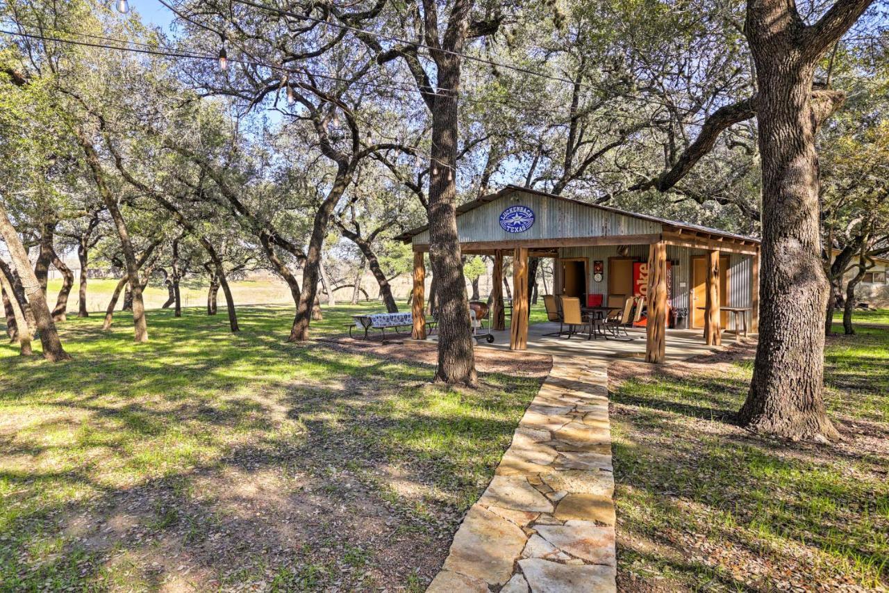 Blanco Riverfront Historic Home, 3 Mi To Downtown! Exterior foto