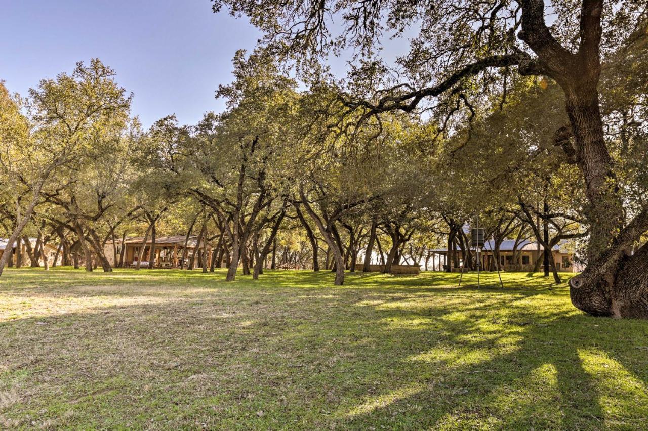 Blanco Riverfront Historic Home, 3 Mi To Downtown! Exterior foto