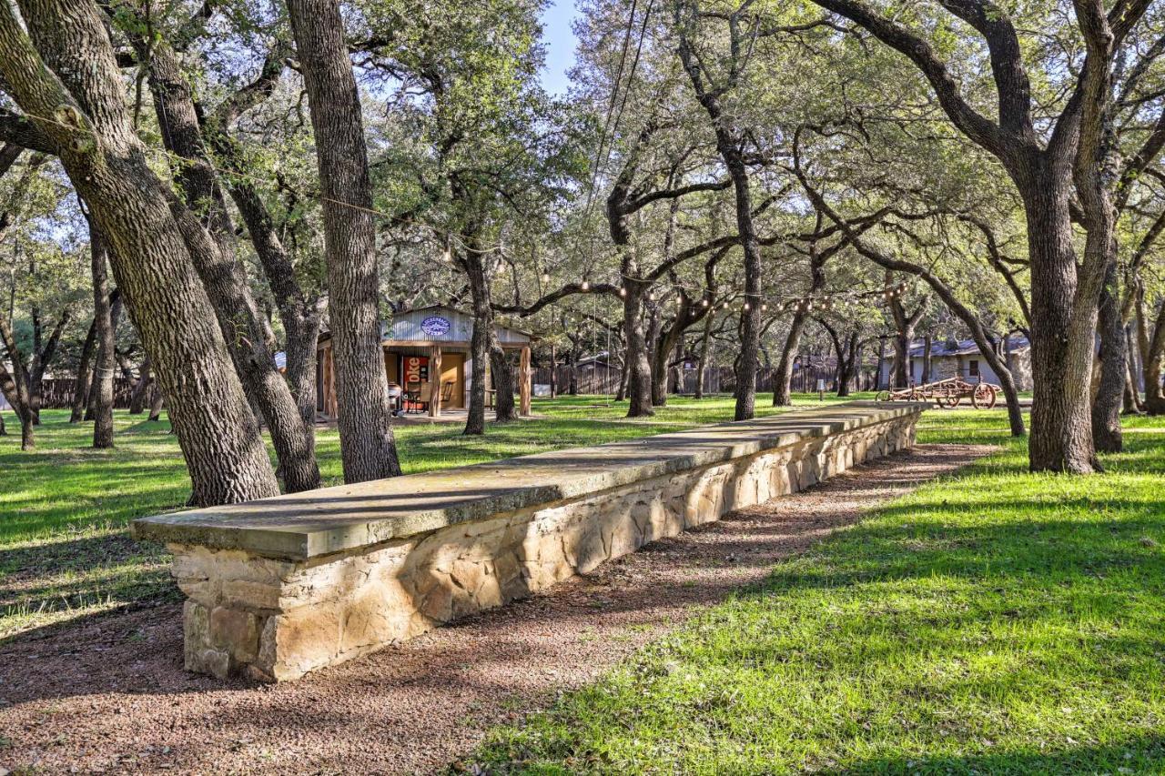 Blanco Riverfront Historic Home, 3 Mi To Downtown! Exterior foto